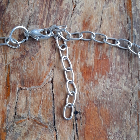 SOFT AMETHYST GLASS BEAD NECKLACE - Picture 4 of 6